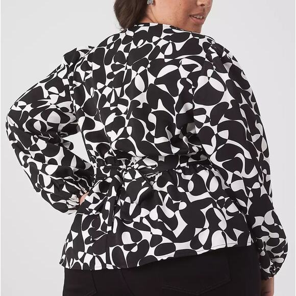 LANE BRYANT womens plus size 24 classic v-neck long sleeve top black and white - Picture 3 of 16